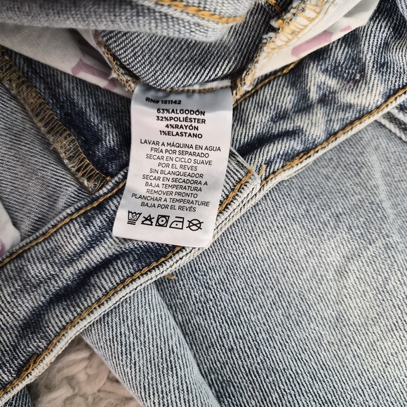 NWOT Juicy Couture Y2K Cargo Jeans w/ Pink Logo Back Pockets | Size 0 / 24 - Picture 6 of 16